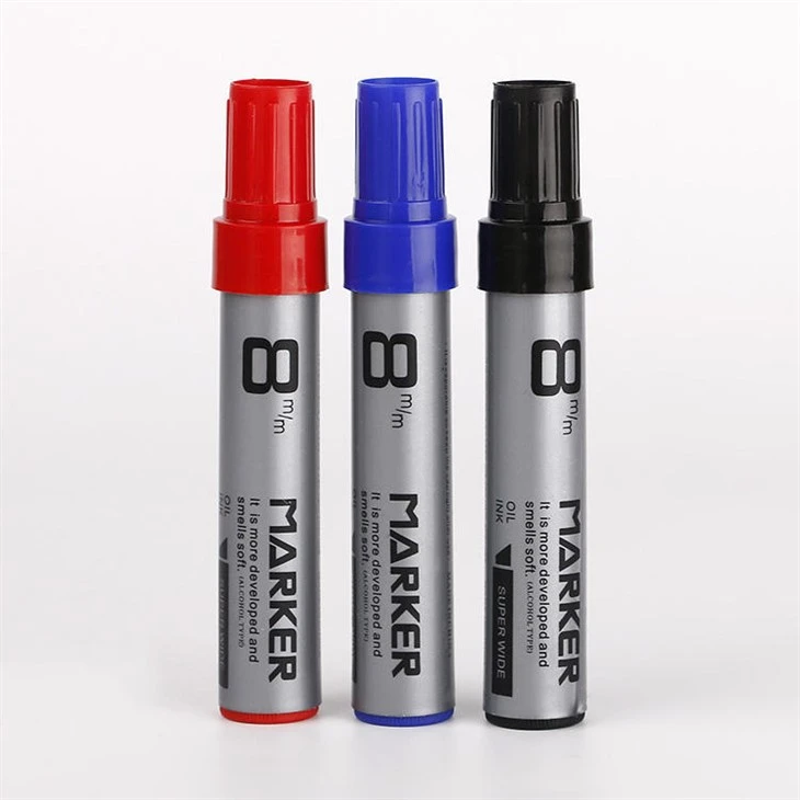 Permanente markeerstift met beitelpunt